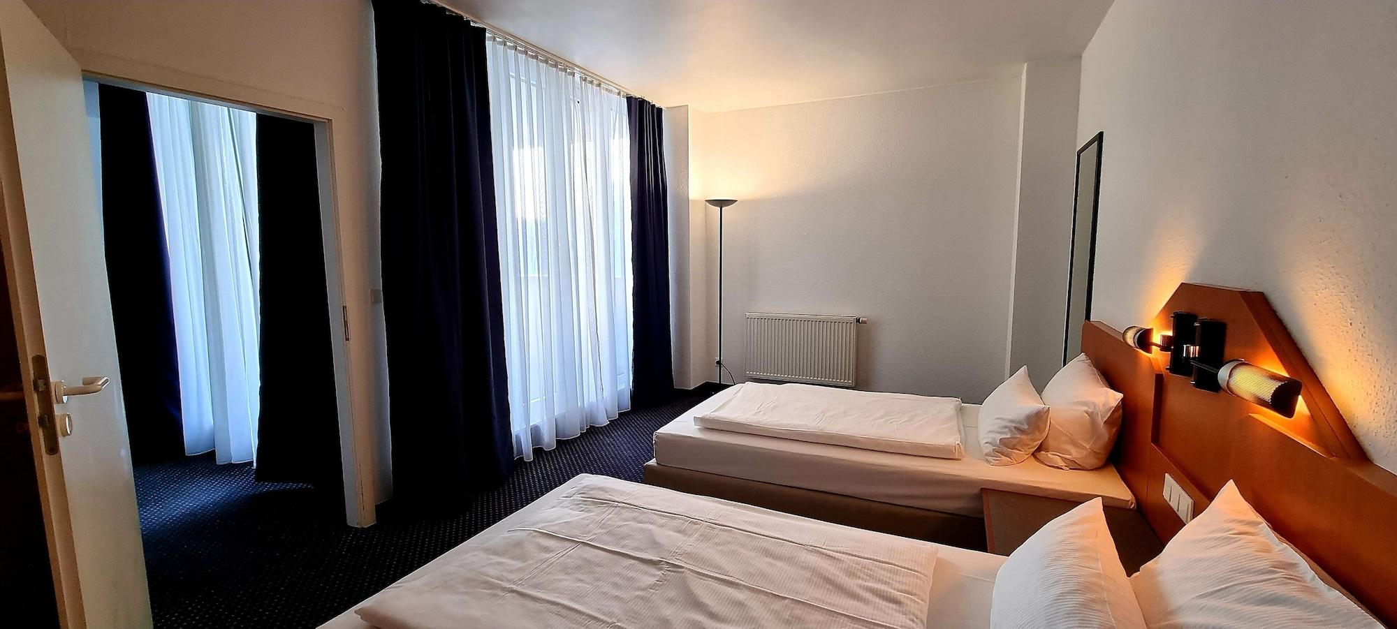 Arcadia Hotel Heidelberg Шветцинген Екстер'єр фото