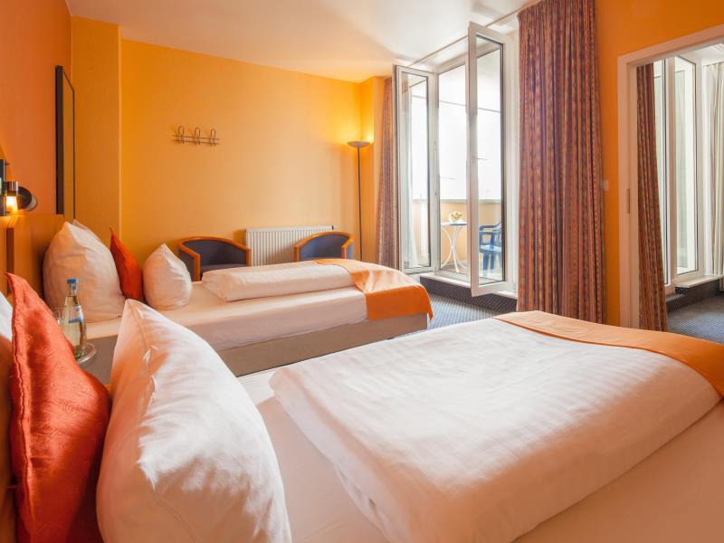 Arcadia Hotel Heidelberg Шветцинген Екстер'єр фото