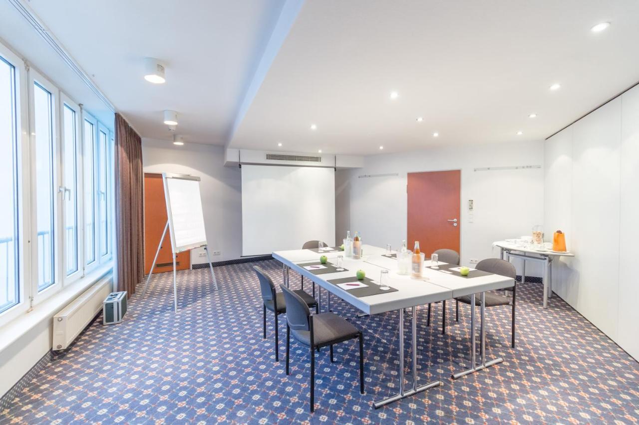 Arcadia Hotel Heidelberg Шветцинген Екстер'єр фото